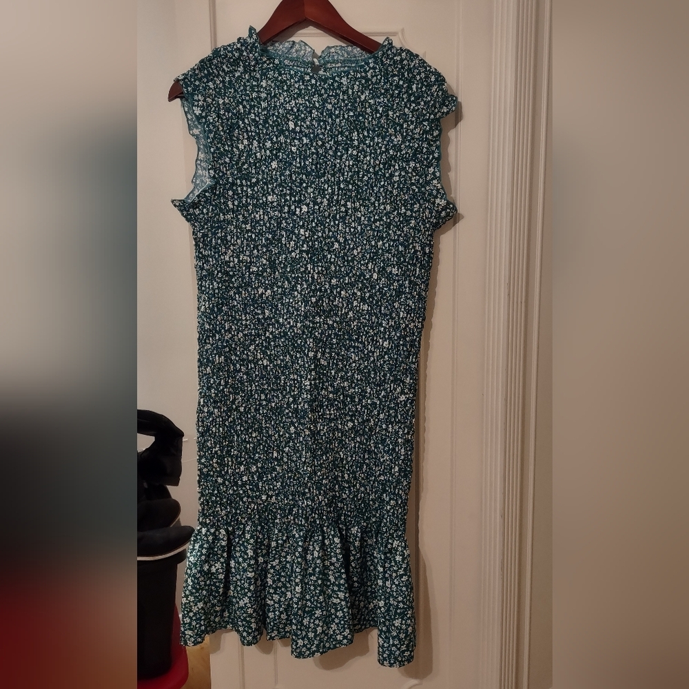 Women's dress